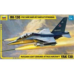 Maqueta de avion Zvezda 1/48 YAK-130 Russian Trainer