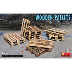 Maqueta Miniart Wooden Pallets (12PCS)