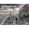 1/35 Chernobyl  3 Rubble Cleaners