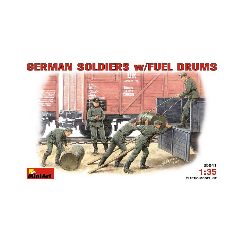 Miniart 1/35 German Soldiers w/Fuel Drums