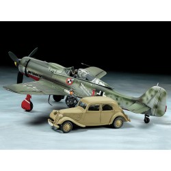 Tamiya 1/48 Focke-Wulf Fw190 D-9 JV44 & Citroen 11CV Staff Car Set