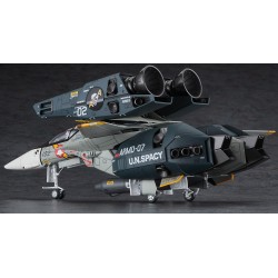 Hasegawa 1/48 VF-1J Super/Strike Valkyrie SVF-41 Black Aces model kit