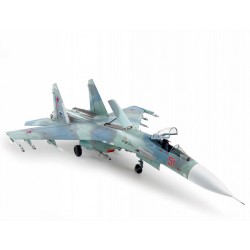 Zvezda  1/72 Russian Air Superiority Fighter Su-27SM Flanker B Mod. 1