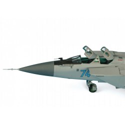 Maqueta de Avión 1/72 MiG-31 Soviet Interceptor Fighter - Zvezda