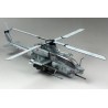 Dream Model 1/72 AH-1Z 'Viper' USMC Attack Helicopter model kit