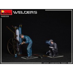 Miniart 1/35 Welders - Robotines