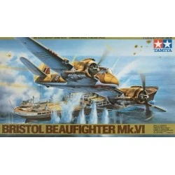 Maqueta a escala 1/48 del Bristol Beaufighter Mk.VI de Tamiya.