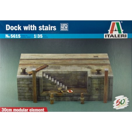 Italeri 1/35 Dock with stairs