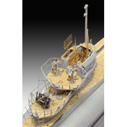 Maqueta 1/72 German Submarine Type VII C/41 Platinum Edition - Revell