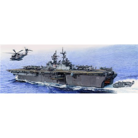 USS IWO JIMA LHD-7