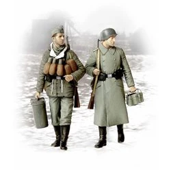 Supplies! german soldiers 2 figs