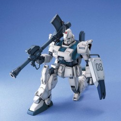 Bandai 1/100 MG Gundam EZ-8