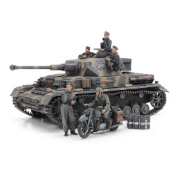 Tamiya 1/35 Panzerkampfwagen IV Ausf.G Early Production con Motocicleta