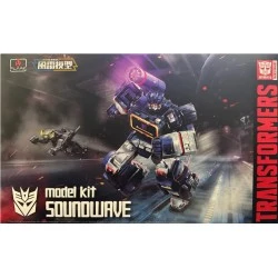 Transformers soundwave model kit