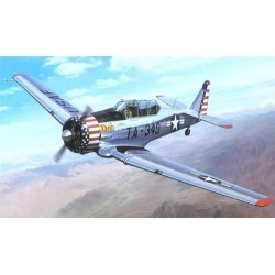 Maqueta 1/32 T-6 Texan de Kittyhawk – Avión de entrenamiento de la Segunda Guerra Mundial