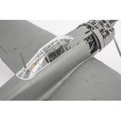 Border Model 1/35 A6M2 Zero Fighter w/Interior of the Engine and Weapons