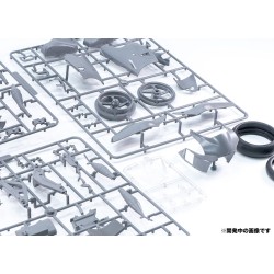 Maqueta 1/12 Suzuki RGV-Gamma XR79 1993 - Nunu Model Kits