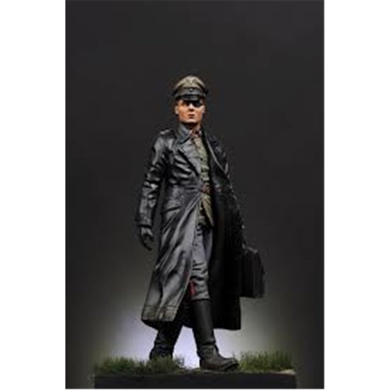 1/20 Scale120 Figure Series 3 Strahl Demokratic Republic (SDR) Oberst Tomas "Valkyrie" Kruse.