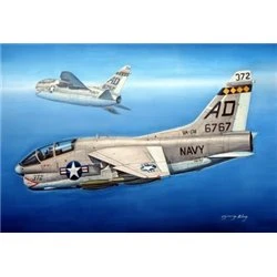 1/72 TA-7C Corsair II