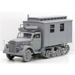 1/35 Sd.Kfz.3 Maultier Ambulance