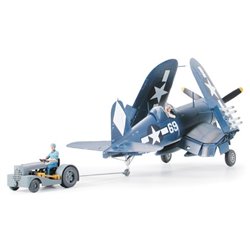 1/48 Corsair F4U-1D w/Moto-Tug