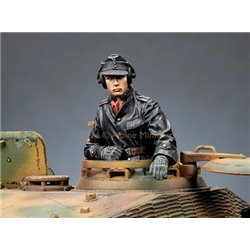 1/35 SS Panzer Commander 2